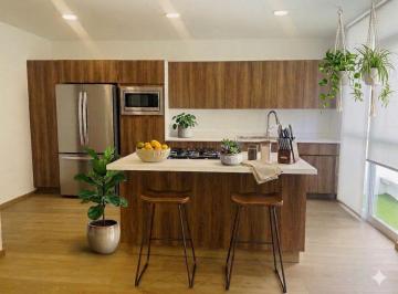 Casa en condominio de 3 habitaciones, Huixquilucan · Casa en Venta en Cerrada en Interlomas