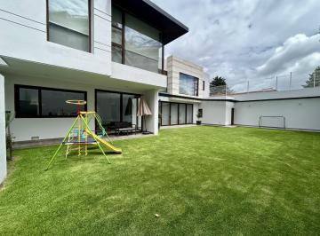 Casa · 759m² · 4 Estacionamientos · Casa en Venta Club de Golf San Carlos