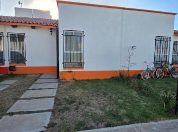 Casa en condominio de 2 habitaciones, San Juan del Río · Renta de Casa 2r 1b Sjr Qro Condominio Privado Cipreses III 1 Planta