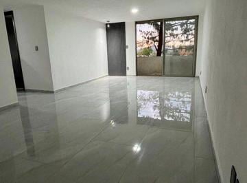 Departamento · 98m² · 3 Recámaras · 2 Estacionamientos · Departamento Recién Remodelado en Venta en Lomas Verdes