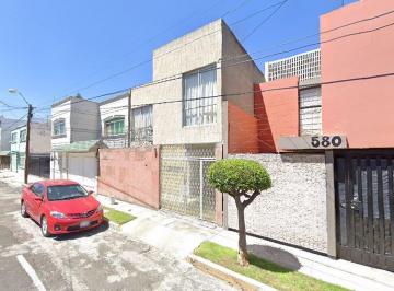 Casa de 4 habitaciones, Gustavo A. Madero · Venta de Casa en Col. Valle del Tepeyac