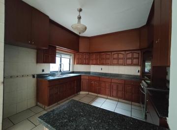 Casa de 4 habitaciones, San Pedro Tlaquepaque · Residencia en Venta