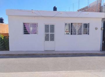 Casa de 3 habitaciones, Guadalupe · Casa de 102 m² con 3 Recámaras en Venta en Fraccionamiento Progresistas