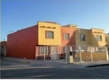 Casa · 122m² · 3 Recámaras · 2 Estacionamientos · Casa en Palo Alto