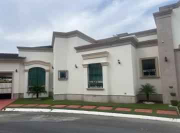 Casa de 3 habitaciones, Monterrey · Venta de Casa en Valle Alto, Monterrey