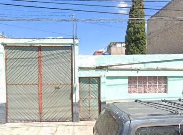 Casa de 4 habitaciones, Nezahualcóyotl · Venta de Casa Calle Balbuena Colonia Vicente Villada Ciudad Neza Cp 57718 Aarr