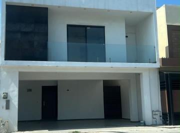 Casa · 225m² · 4 Recámaras · 2 Estacionamientos · Casa en Venta Samsara Residencial