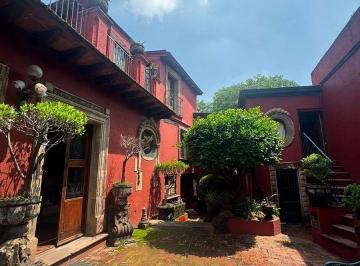9bef26d841ee3e2bcee04b86f0cb807b7fa9ff26b602812d0f7f9789b4a2c70a · Casa Colonial en Venta Sobre Av Toluca, Progreso, Álvaro Obregón