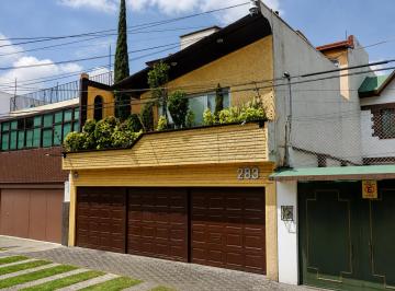 Casa de 5 habitaciones, Benito Juárez · Venta de Casa en La Colonia Narvarte Poniente en Benito Juarez en La Ciudad de Mexico