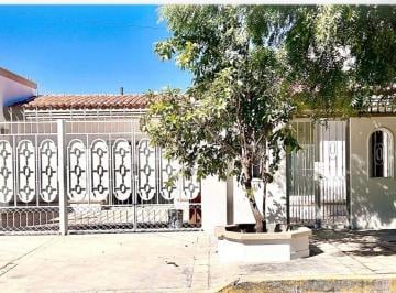 Casa de 3 habitaciones, La Paz · Casa Sonora
