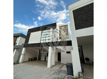 Casa de 3 habitaciones, Santiago · Casa en Renta | Los Nogales, Santiago, N. L.