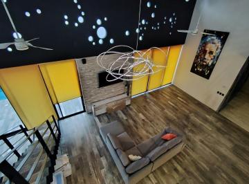 Casa · 364m² · 2 Recámaras · 4 Estacionamientos · Casa en Renta, 2 Recamaras + Estudio, Alberca Playa del Carmen (Frc - 1058)