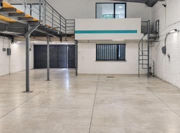 55058626a478610db60155f944a0337bc72d425668a376a2b672d1750bf25888 · Bodega en Renta en Santa María, Guadalajara | 300 m² | Luz Trifásica