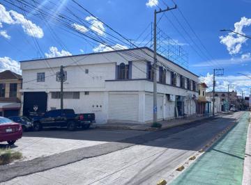 Edificio , Aguascalientes · Excelente Oportunidad de Inversión! Edificio con 5 Locales y 2 Departamentos.