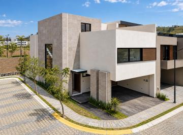 Casa de 4 habitaciones, Puebla · Casa de 163 m² con 4 Recámaras en Venta en Angelópolis III