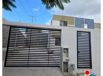 Foto 1 · Casa Sola en Renta en Valle de Lincoln, García, Nuevo León