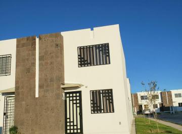 Casa de 2 habitaciones, León · Renta Casa Loh Heroes Leon