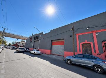 Bodega comercial , Monterrey · Bodega Comercial en Renta, Centro de Monterrey Sobre Félix U Gómez