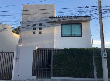 Casa de 2 habitaciones, San Pedro Cholula · Casa de 135 m² con 2 Recámaras en Renta en Fraccionamiento Cortijo San Pedro Cholula Puebla