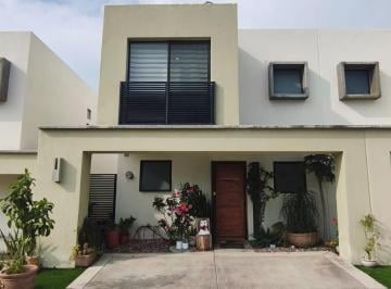 Casa de 3 habitaciones, Tlajomulco de Zúñiga · Casa en Venta - Adamar