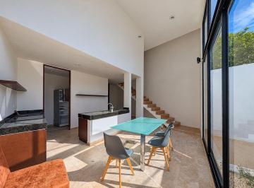 Casa de 2 habitaciones, Mérida · Townhouse en Renta y Venta| Montebello