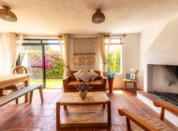 Casa en condominio de 3 habitaciones, Valle de Bravo · Casa en Renta Pueblo
