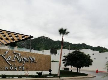 Casa de 4 habitaciones, Hermosillo · Venta de Casa en El Fraccionamiento La Rioja Norte en Hermosillo en Sonora