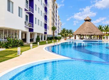 Albercas y palapa · Depa Amueblado en Yikal Towers | Junto a Plazas Outlet | 2 Rec + Alberca + Pet F