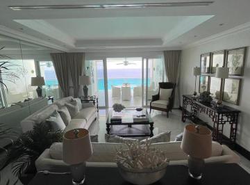 Departamento · 185m² · 2 Recámaras · 1 Estacionamiento · Departamento en Venta Cancun Portofino