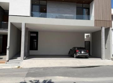 Casa de 3 habitaciones, Monterrey · Casa Para Estrenar Laderas Abedul (Uro)