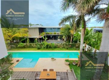 Casa · 364m² · 4 Recámaras · 3 Estacionamientos · Casa en Venta Frac, Punta Tiburon, Riviera Veracruzana