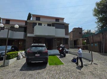Casa de 3 habitaciones, Alvaro Obregón · Casa Modernizada en Venta en Las Águilas con Jardín