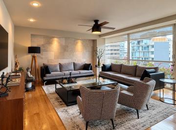 Departamento · 260m² · 3 Recámaras · 2 Estacionamientos · Departamento Amueblado en Renta en Polanco