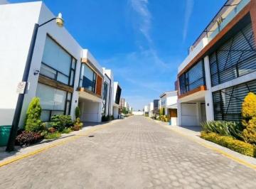 1 · Casa en Venta en Metepec en Privada a 5 Minutos Dé Av Tecnológico