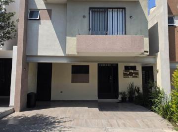 Casa de 3 habitaciones, García · Casa en Venta en Cumbres La Rioja | 3 Recámaras | 2.5 Baños | 2 Autos