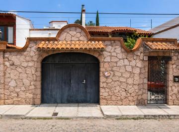 Casa de 4 habitaciones, San Miguel de Allende · Venta de Casa en Celaya Guanajuato
