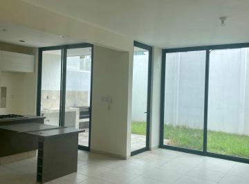 Casa · 190m² · 3 Recámaras · 2 Estacionamientos · Casa en Renta en Catara, Villa de Pozos