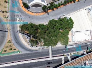 Terreno / Lote · 1470m² · Terreno en Renta Sobre Av Cristóbal Colón, Monterrey | Corredor Comercial