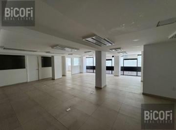 Oficina · 300m² · Oficina en Renta del Valle