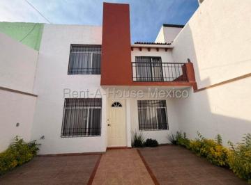 Casa de 3 habitaciones, Querétaro · Renta Casa 3 Habitaciones Excelente Ubicación La Joya Apt