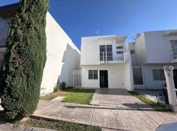 Casa de 2 habitaciones, Jesús María · Renta Casa a un Minito del Hospital Gral Zona 3