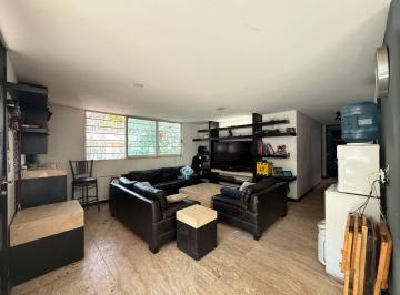 Departamento de 3 habitaciones, Tlalpan · Depto. 198 m² en Planta Baja, 3 Habitaciones, 2 Baños Completos, Patio Trasero