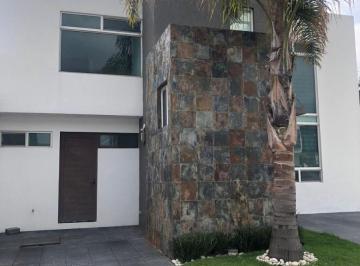 Casa de 3 habitaciones, San Andrés Cholula · . *hermosa Casa / Parque Santiago / Zona Azul. Lomas de Angelopolis*