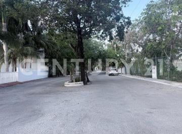 Terreno / Lote · 944m² · Terreno en Venta 944 m² | Residencial Alamos Cancún