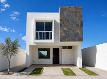Casa de 3 habitaciones, Soledad de Graciano Sánchez · Casa en Venta en Carretera Rioverde, San Luis Potosí