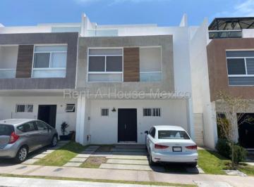 Casa de 3 habitaciones, Querétaro · Renta Casa 3 Habitaciones con Amenidades Paseo San Junipero Apt