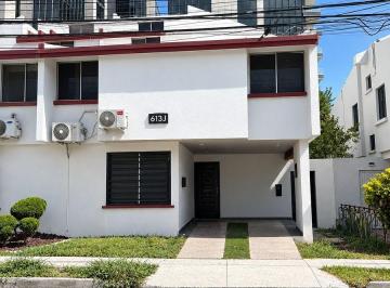 37f44764a69ee33be3387050e2e4ba2fbed11d85042ad6f3662893f2f64402b3 · Casa en Renta con Uso Habitacional U Oficina en del Valle, San Pedro.