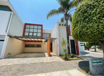 Casa de 3 habitaciones, San Andrés Cholula · *casa en Renta Cluster 222 _lomas de Angelópolis I*_*$26,000 Mmto Inc*_