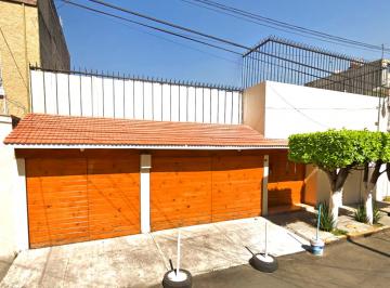 Casa de 4 habitaciones, Gustavo A. Madero · Casa de 400 m² con 4 Recámaras en Venta en Residencial Zacatenco