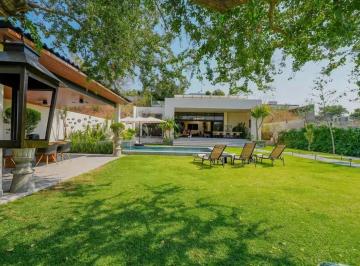 1 · Casa en Club de Golf Santa Fe | Residencia Nueva de Una Planta con Alberca y Amenidades Premium